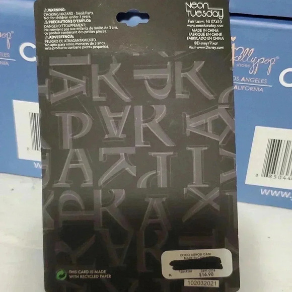 ☆☆☆Pixar or nickelodeon airport case - Picture 3 of 6